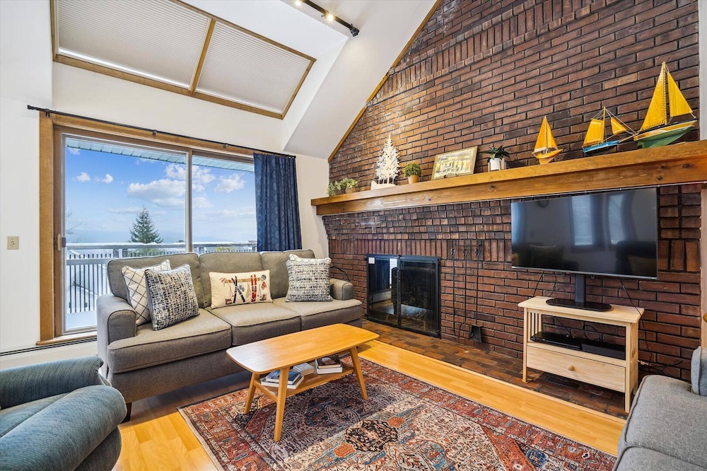 interior of vacation rental in killington, vermont